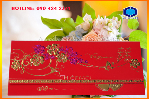ban-phoi-thiep-cuoi-re-mau-MS62